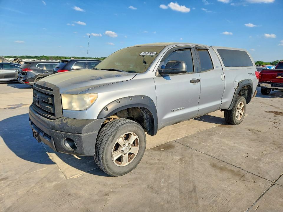 47438936 :رقم المزاد ، 5TFUM5F11AX015005 vin ، 2010 Toyota Tundra مزاد بيع