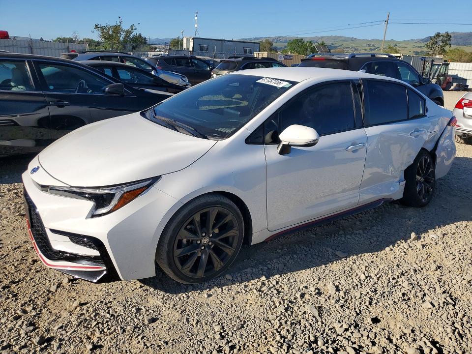 Продажа на аукционе авто 2023 Toyota Corolla Hybrid, vin: JTDBCMFE0P3004875, номер лота: 47132156