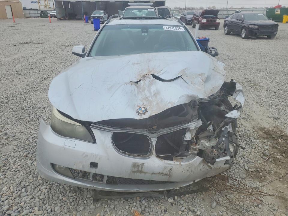 47945876 :رقم المزاد ، WBAPT7C5XAC237419 vin ، 2010 Bmw 535 مزاد بيع