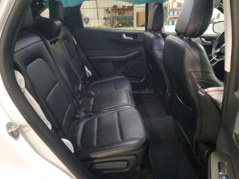47922176 :رقم المزاد ، 1FMCU9H6XNUA56361 vin ، 2022 Ford Escape مزاد بيع