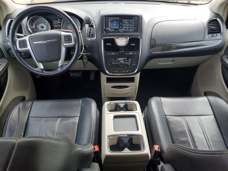 47041286 :رقم المزاد ، 2C4RC1BG3DR722797 vin ، 2013 Chrysler Town & Country مزاد بيع