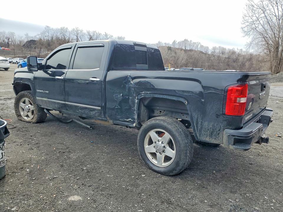 53777706 :رقم المزاد ، 1GT12UE89GF110623 vin ، 2016 Gmc Sierra مزاد بيع
