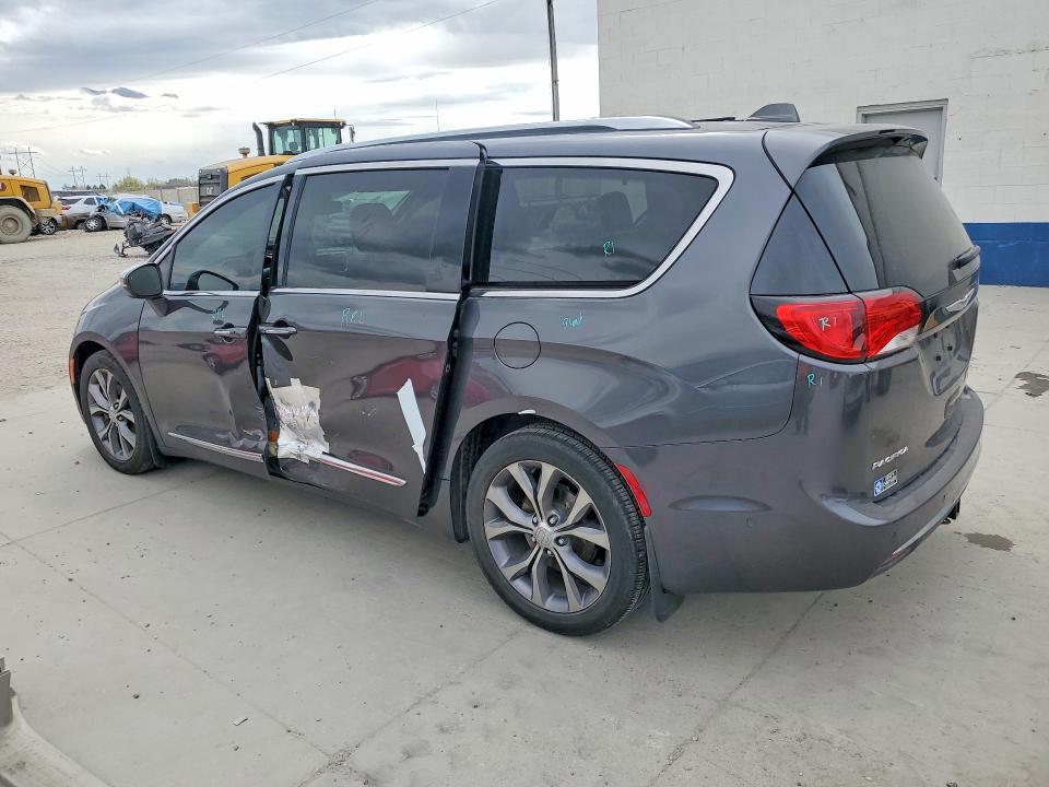 46737146 :رقم المزاد ، 2C4RC1GG5JR353302 vin ، 2018 Chrysler Pacifica مزاد بيع