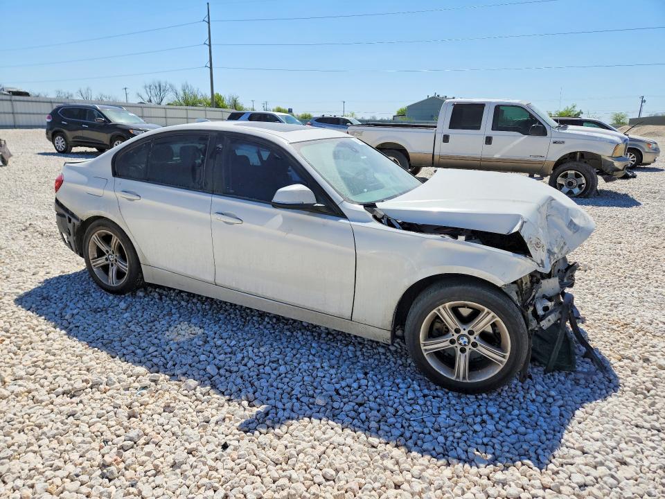 2014 Bmw 328 მანქანა იყიდება აუქციონზე, vin: WBA3A5C54EJ464034, აუქციონის ნომერი: 47208776