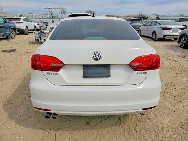47360146 :رقم المزاد ، 3VWDX7AJ6DM352402 vin ، 2013 Volkswagen Jetta مزاد بيع