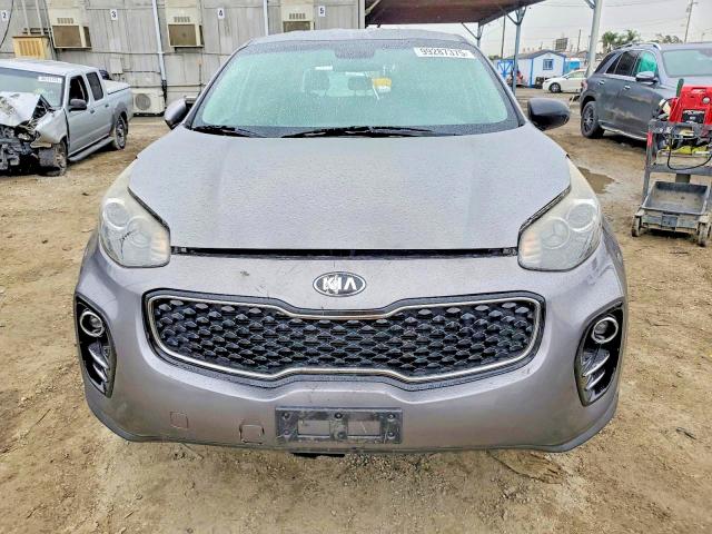 79119585 :رقم المزاد ، KNDPMCAC3H7178484 vin ، 2017 Kia Sportage مزاد بيع