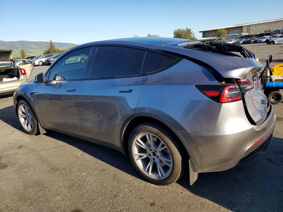 41965796 :رقم المزاد ، 7SAYGDEE1RA287843 vin ، 2024 Tesla Model Y مزاد بيع