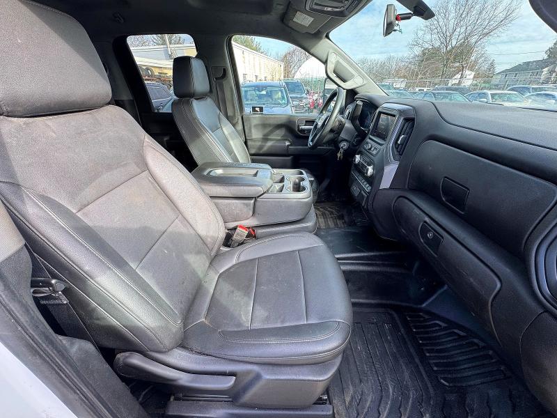2021 Gmc Sierra მანქანა იყიდება აუქციონზე, vin: 1GD28LE79MF241644, აუქციონის ნომერი: 47018626