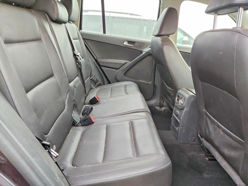 2016 Volkswagen Tiguan მანქანა იყიდება აუქციონზე, vin: WVGAV7AX1GW607280, აუქციონის ნომერი: 47109486