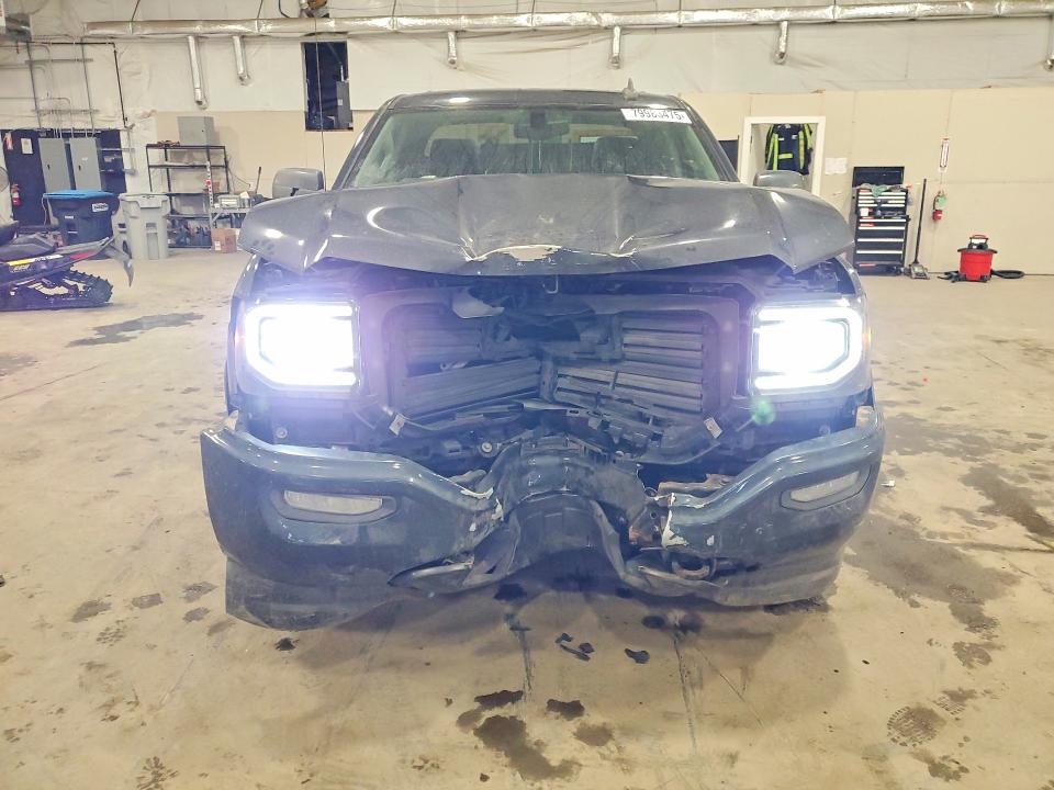 79983475 :رقم المزاد ، 1GTV2MECXHZ202040 vin ، 2017 Gmc Sierra مزاد بيع