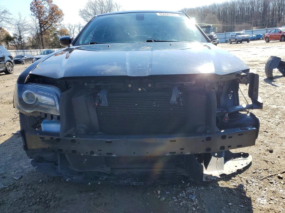 45690166 :رقم المزاد ، 2C3CCABG2MH523529 vin ، 2021 Chrysler 300 مزاد بيع