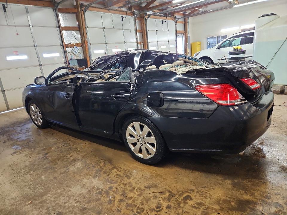 46143946 :رقم المزاد ، 4T1BK36B76U153338 vin ، 2006 Toyota Avalon مزاد بيع