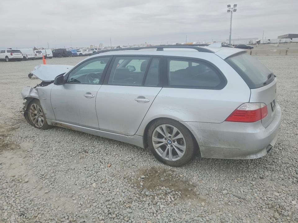 47945876 :رقم المزاد ، WBAPT7C5XAC237419 vin ، 2010 Bmw 535 مزاد بيع