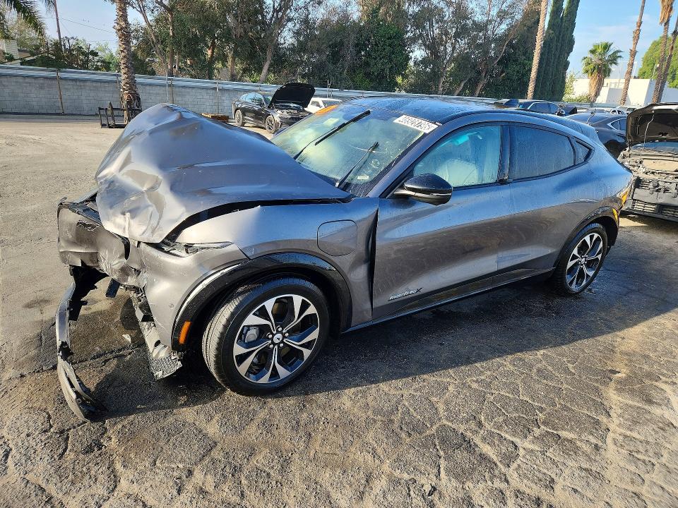 2023 Ford Mustang Mach-e მანქანა იყიდება აუქციონზე, vin: 3FMTK3SU6PMA73966, აუქციონის ნომერი: 46928796