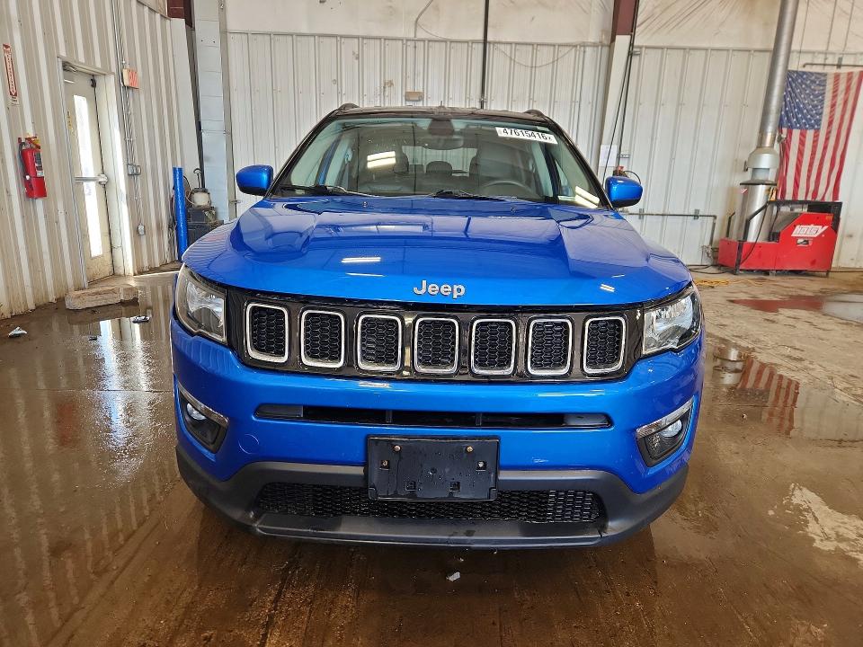 47615416 :رقم المزاد ، 3C4NJCBB0JT193161 vin ، 2018 Jeep Compass مزاد بيع