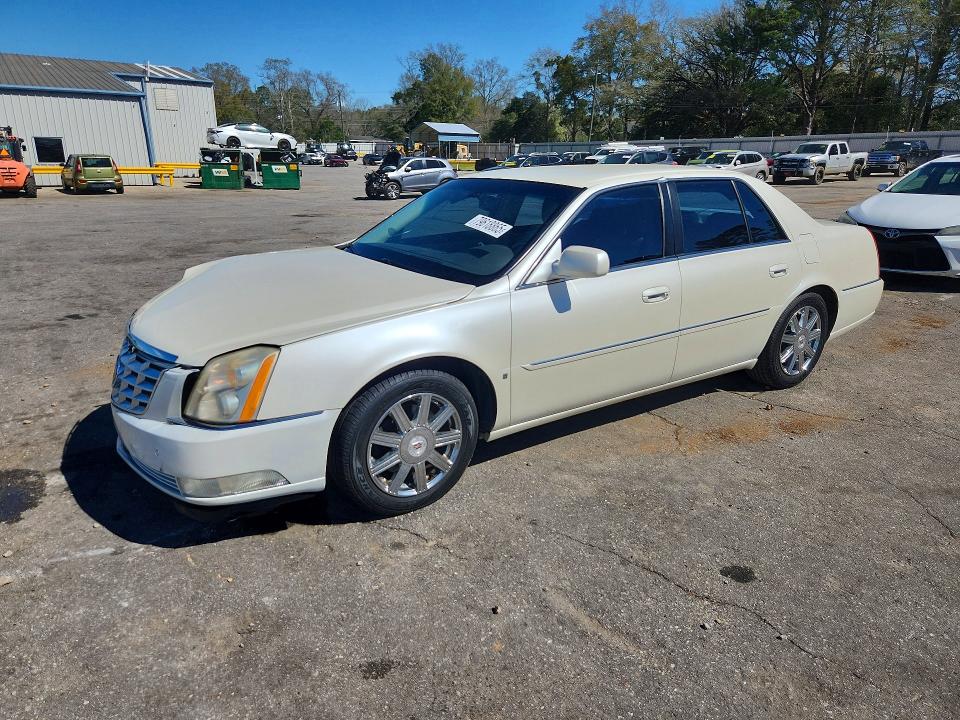 79618865 :رقم المزاد ، 1G6KD57YX8U161677 vin ، 2008 Cadillac Dts مزاد بيع