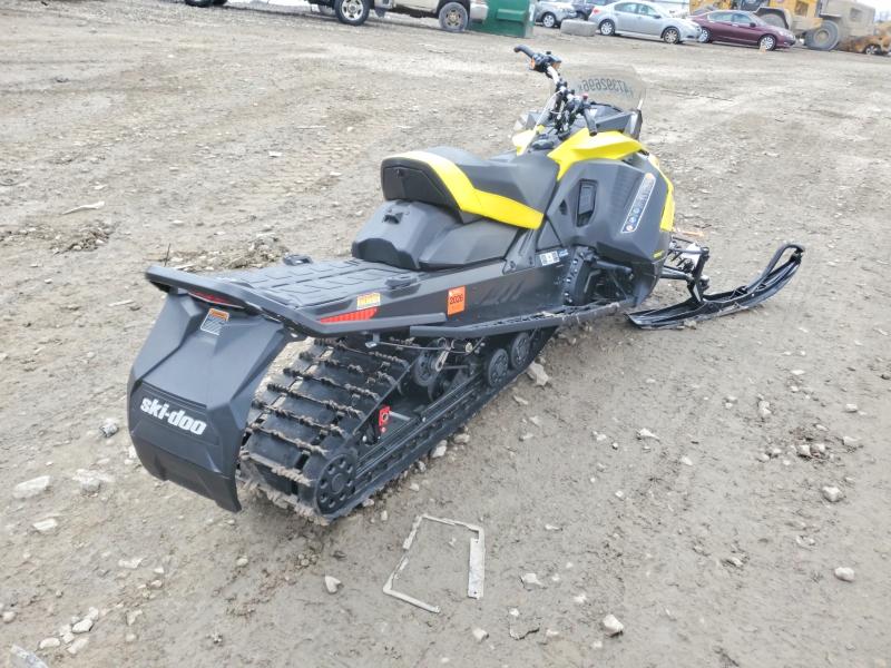 47392696 :رقم المزاد ، 2BPSMBMB8MV000190 vin ، 2021 Ski-doo Renegade Adrenaline مزاد بيع