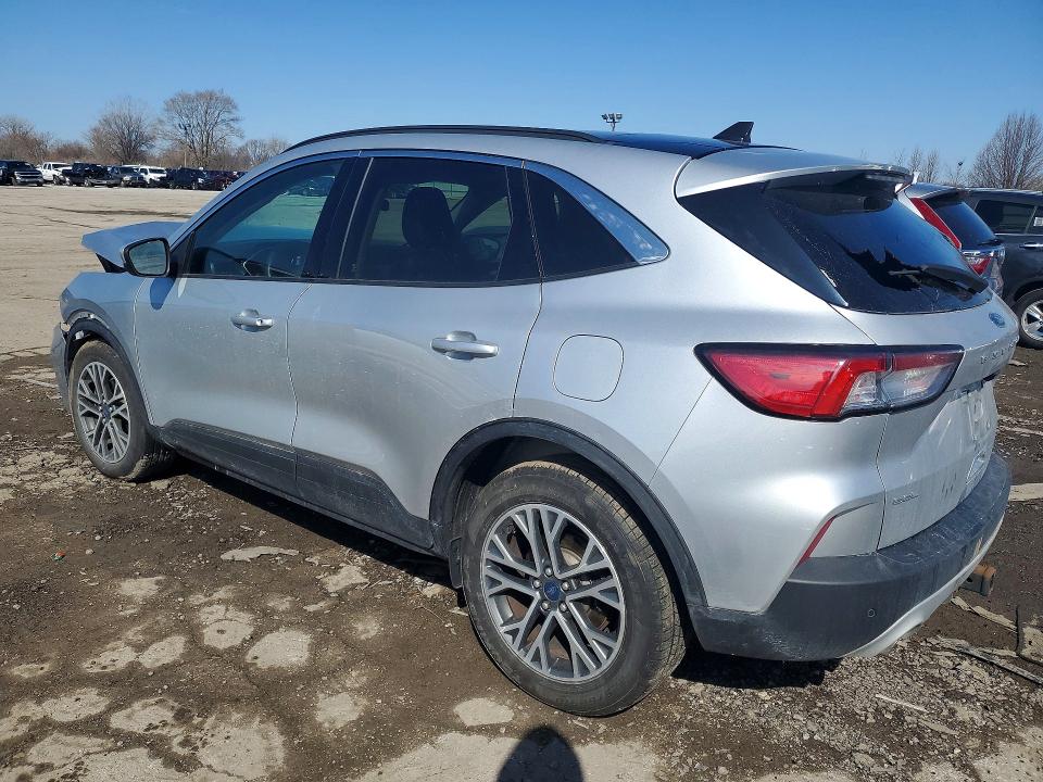 2020 Ford Escape მანქანა იყიდება აუქციონზე, vin: 1FMCU9H90LUB00018, აუქციონის ნომერი: 46501026