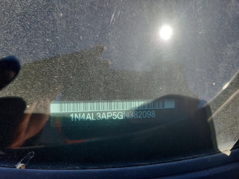 Продажа на аукционе авто 2016 Nissan Altima, vin: 1N4AL3AP5GN382098, номер лота: 46950516