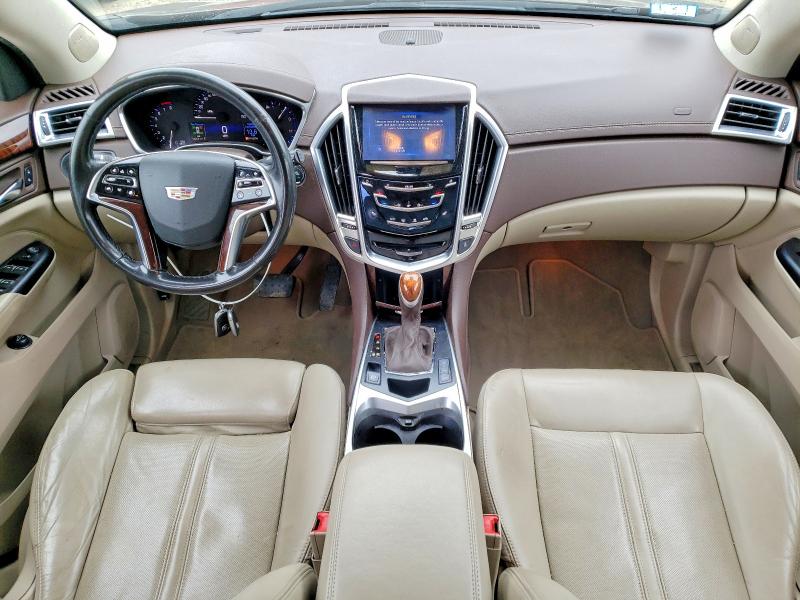 46821336 :رقم المزاد ، 3GYFNCE38FS529479 vin ، 2015 Cadillac Srx مزاد بيع