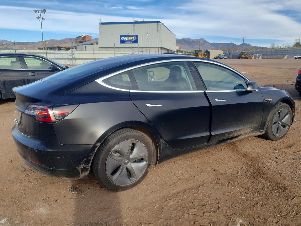 46612586 :رقم المزاد ، 5YJ3E1EA8KF297027 vin ، 2019 Tesla Model 3 مزاد بيع