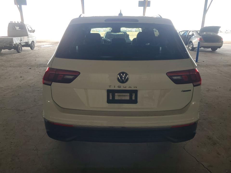 2022 Volkswagen Tiguan მანქანა იყიდება აუქციონზე, vin: 3VV0B7AX1NM122578, აუქციონის ნომერი: 48150916