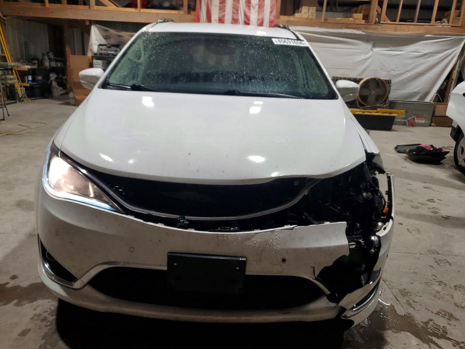 45631656 :رقم المزاد ، 2C4RC1EG2JR111103 vin ، 2018 Chrysler Pacifica مزاد بيع