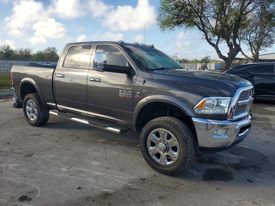 79150495 :رقم المزاد ، 3C6UR5FL6JG419626 vin ، 2018 Ram 2500 مزاد بيع