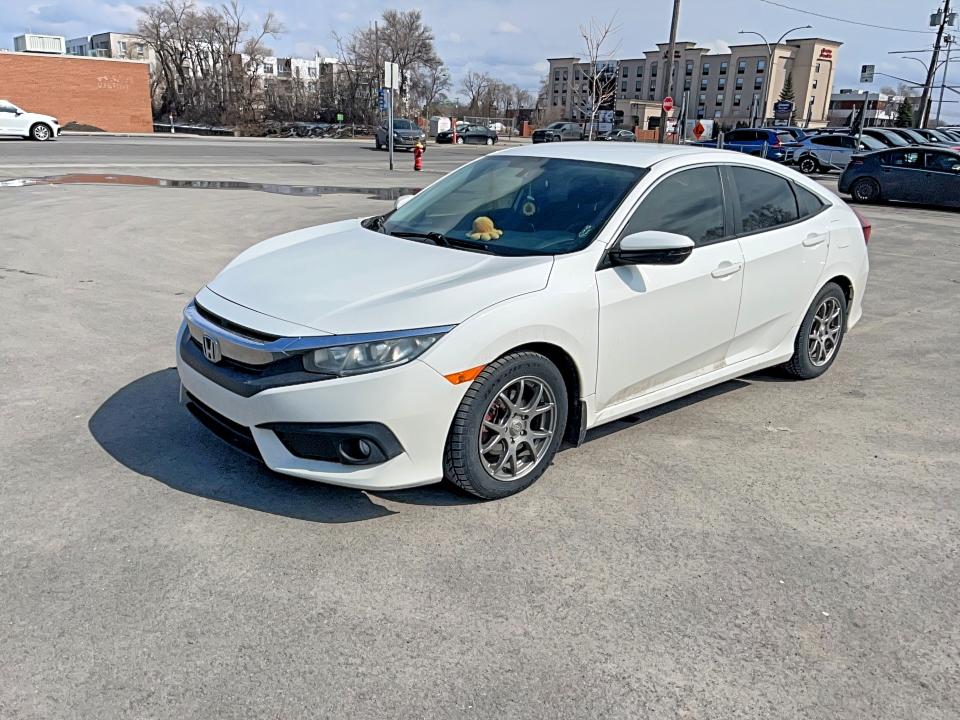 Продаж на аукціоні авто 2017 Honda Civic, vin: 2HGFC2F50HH029782, номер лоту: 48209326