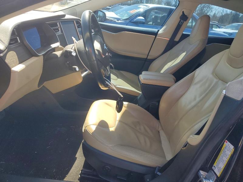 Продажа на аукционе авто 2014 Tesla Model S, vin: 5YJSA1S13EFP51202, номер лота: 47623156