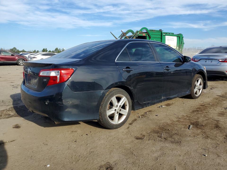Продажа на аукционе авто 2014 Toyota Camry, vin: 4T1BF1FK9EU431633, номер лота: 41953336