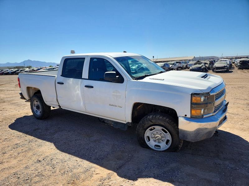 47660116 :رقم المزاد ، 1GC1KREY7KF114126 vin ، 2019 Chev Silverado مزاد بيع