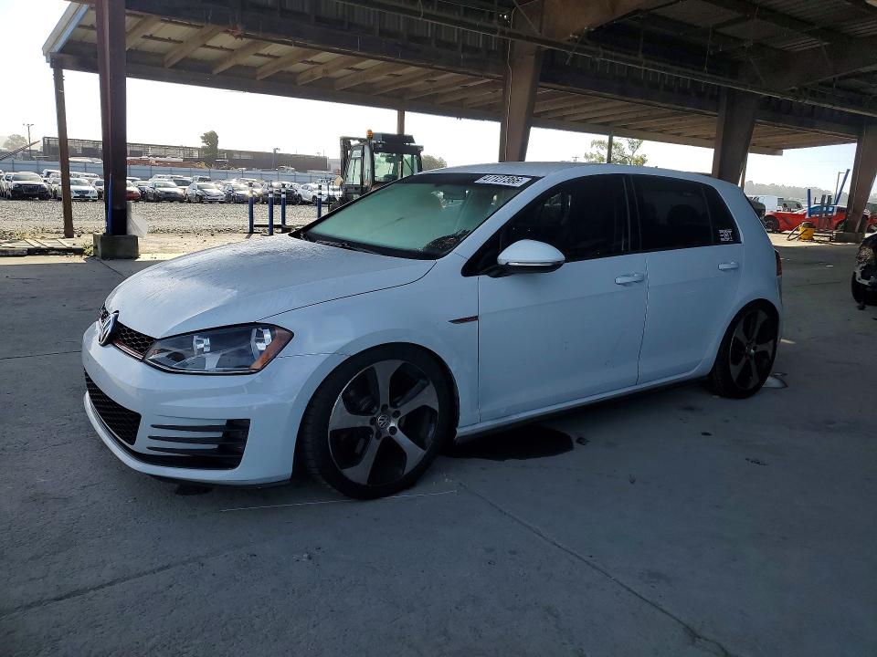 47127366 :رقم المزاد ، 3VW5T7AU1FM054255 vin ، 2015 Volkswagen Gti مزاد بيع