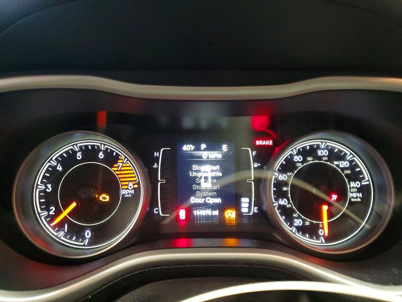 46289456 :رقم المزاد ، 1C4PJMCS7HW504442 vin ، 2017 Jeep Cherokee مزاد بيع