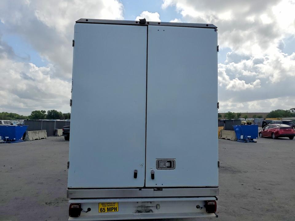 79963535 :رقم المزاد ، 1FDBW5Z85LKA71132 vin ، 2020 Ford Transit مزاد بيع