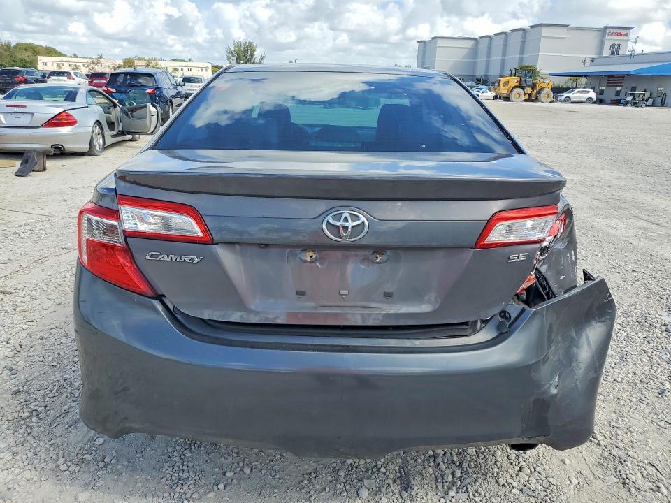 Aukcja sprzedaży 2014 Toyota Camry, vin: 4T1BF1FK0EU786450, numer aukcji: 45475776