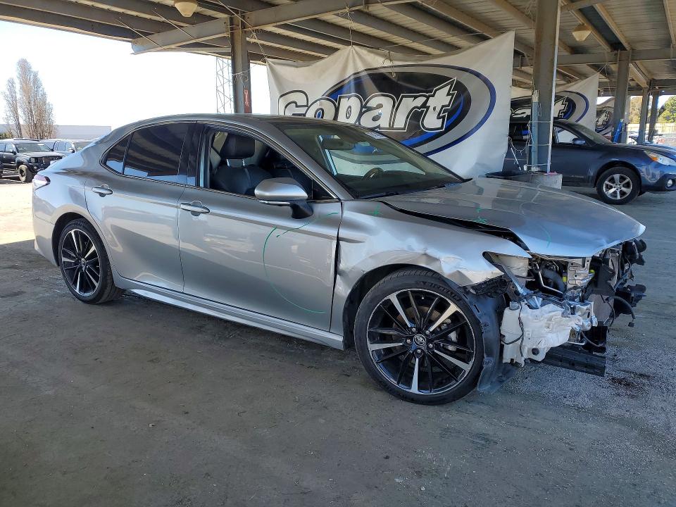 2020 Toyota Camry მანქანა იყიდება აუქციონზე, vin: 4T1KZ1AK3LU036021, აუქციონის ნომერი: 79474695