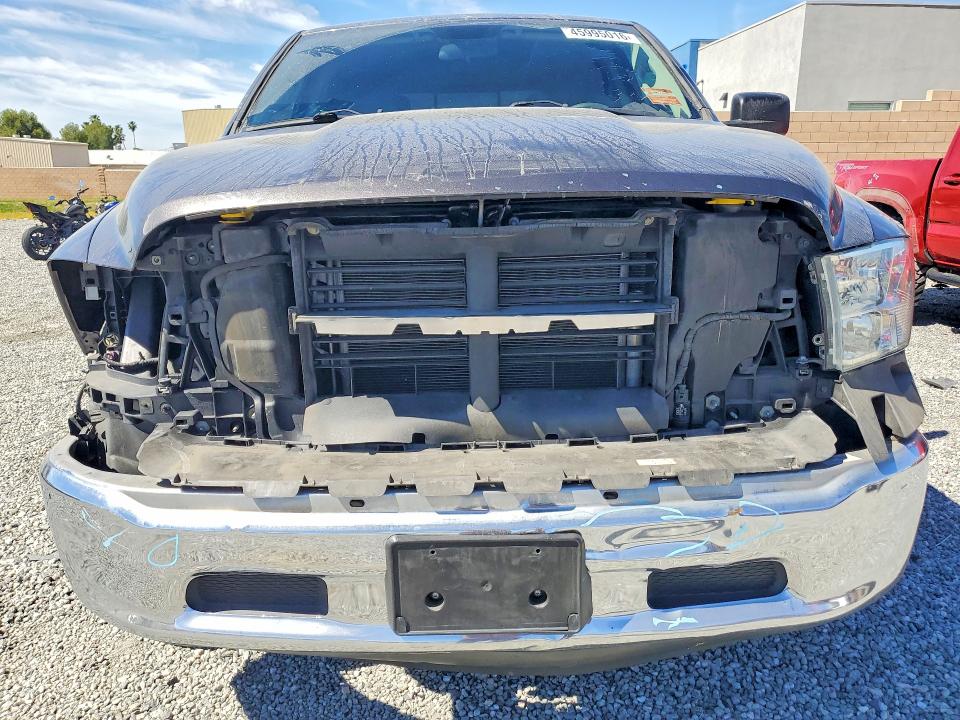 45995016 :رقم المزاد ، 1C6RR6TT9KS732972 vin ، 2019 Ram 1500 Classic مزاد بيع
