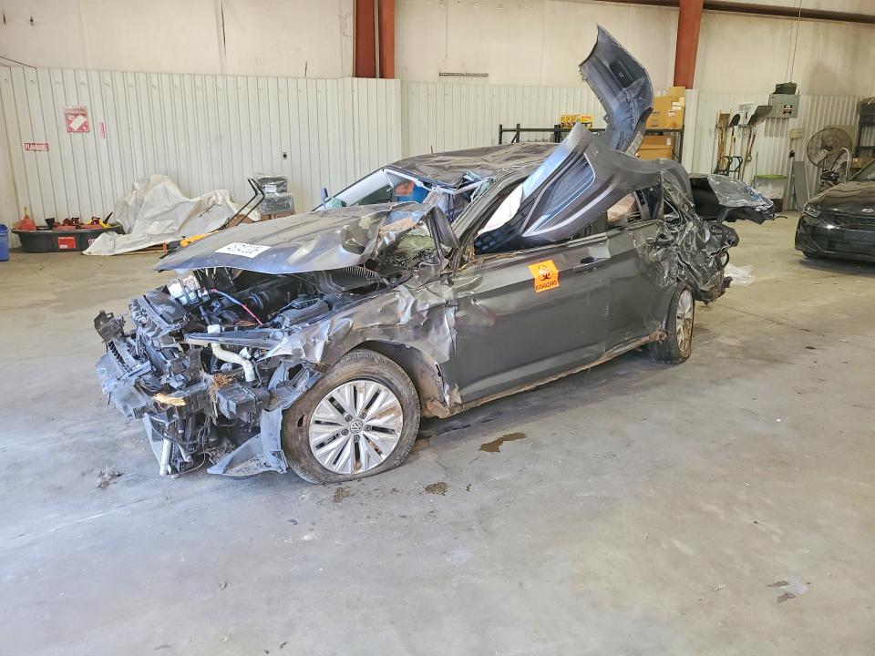 46747306 :رقم المزاد ، 3VWCB7BU3LM049255 vin ، 2020 Volkswagen Jetta مزاد بيع