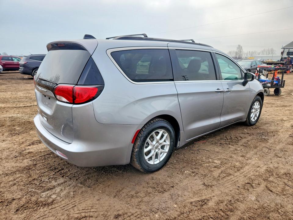 47794726 :رقم المزاد ، 2C4RC1DG9MR542902 vin ، 2021 Chrysler Voyager مزاد بيع
