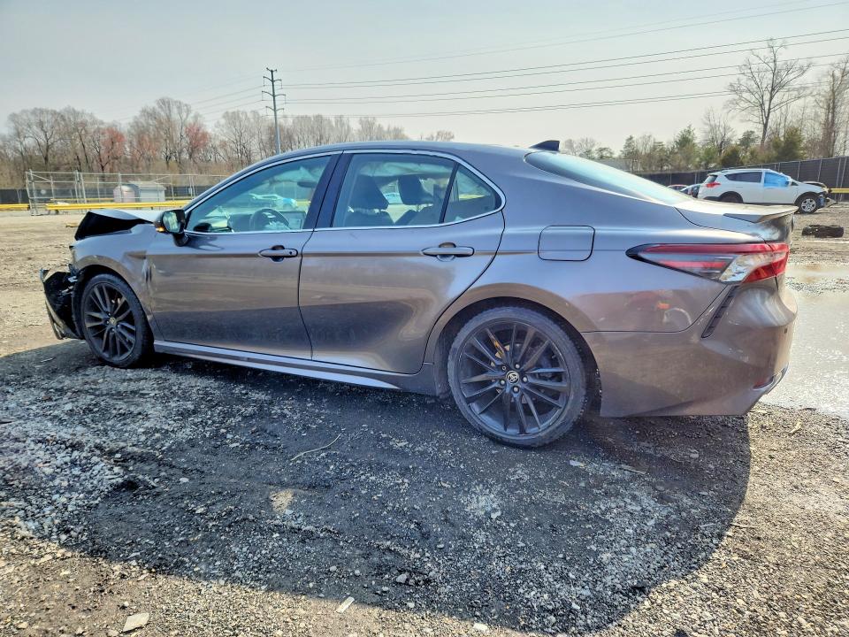 46153846 :رقم المزاد ، 4T1KZ1AK1PU087023 vin ، 2023 Toyota Camry مزاد بيع