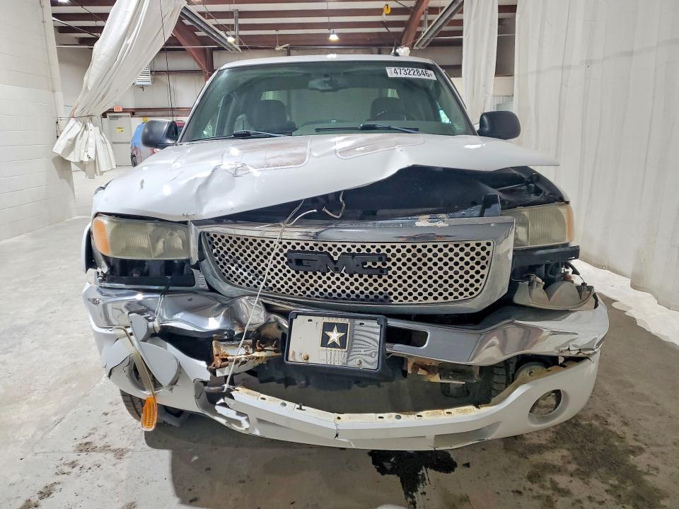 47322846 :رقم المزاد ، 2GTEK13T841423253 vin ، 2004 Gmc New Sierra مزاد بيع