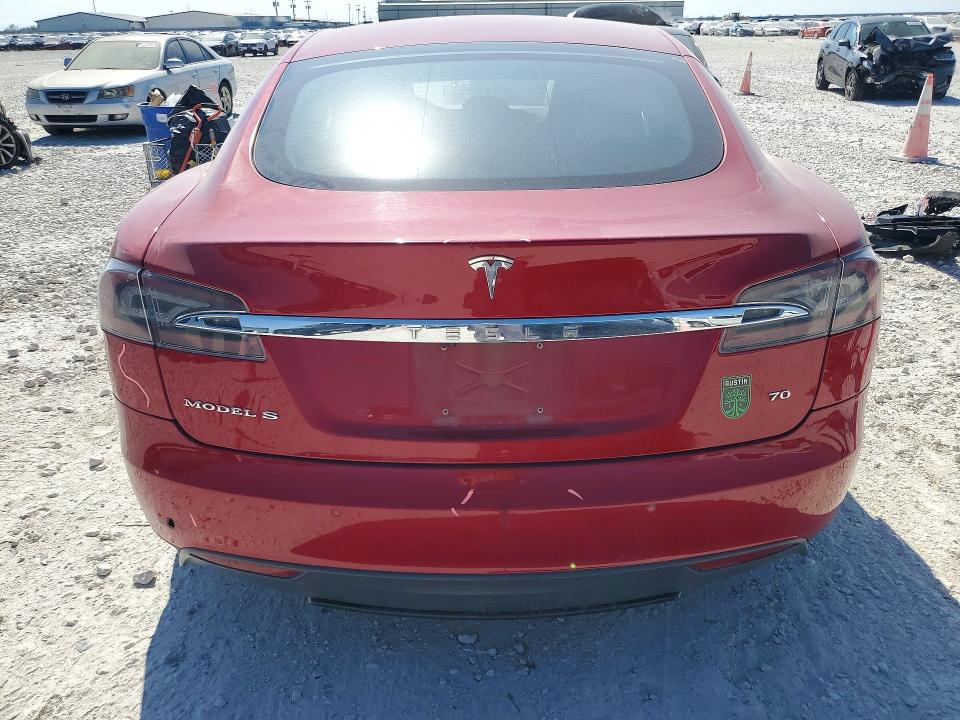 47130166 :رقم المزاد ، 5YJSA1E1XGF120395 vin ، 2016 Tesla Model S مزاد بيع
