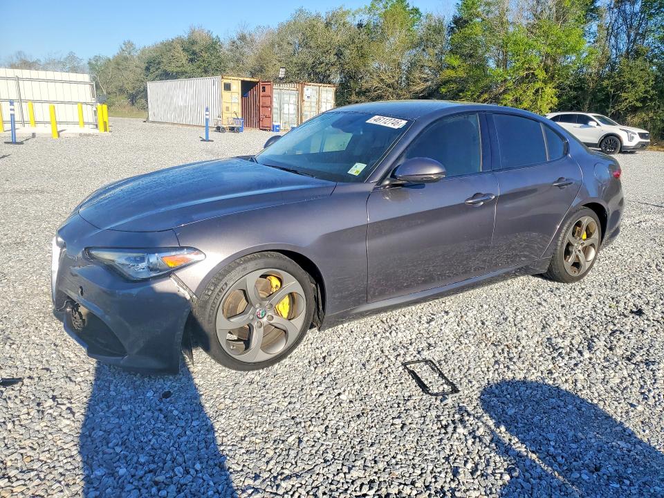 Продажа на аукционе авто 2018 Alfa Romeo Giulia, vin: ZARFAEBN5J7577862, номер лота: 46112746