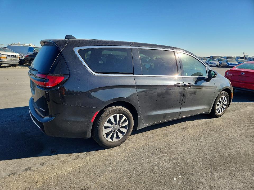 Продажа на аукционе авто 2022 Chrysler Pacifica, vin: 2C4RC1L79NR121412, номер лота: 47072696