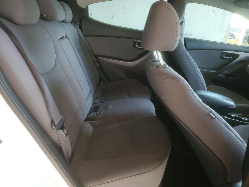 2015 Hyundai Elantra მანქანა იყიდება აუქციონზე, vin: 5NPDH4AE9FH575298, აუქციონის ნომერი: 46569066