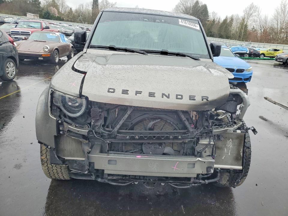 2024 Land Rover Defender მანქანა იყიდება აუქციონზე, vin: SALE27EU8R2288395, აუქციონის ნომერი: 41610556