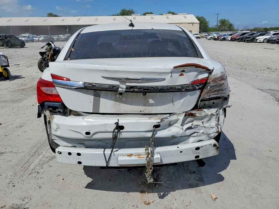 Продаж на аукціоні авто 2012 Chrysler 200, vin: 1C3CCBAB5CN130996, номер лоту: 47752836