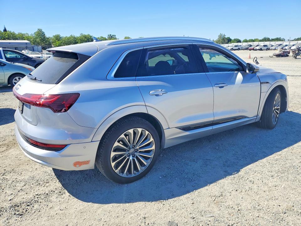 Aukcja sprzedaży 2019 Audi E-tron, vin: WA1VABGE1KB013289, numer aukcji: 47079916