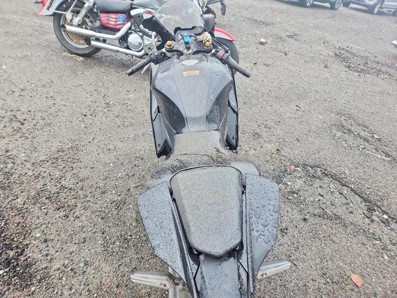 45851236 :رقم المزاد ، JYARM38E8RA011263 vin ، 2024 Yamaha Yzfr7 مزاد بيع